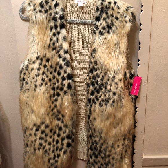 Faux fur vest - Picture 3 of 3